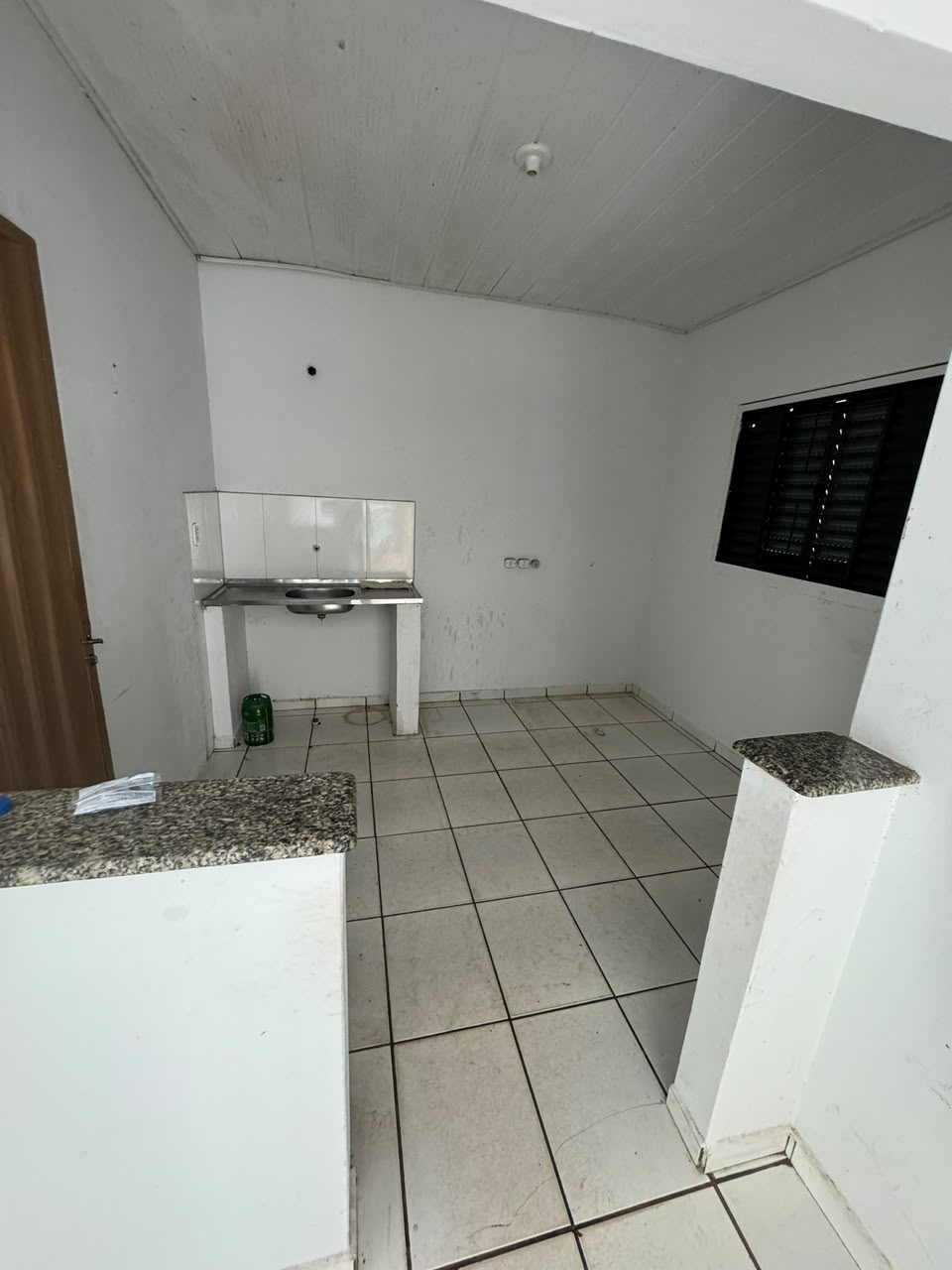 Casa de esquina 2 quartos com suíte — foto 4