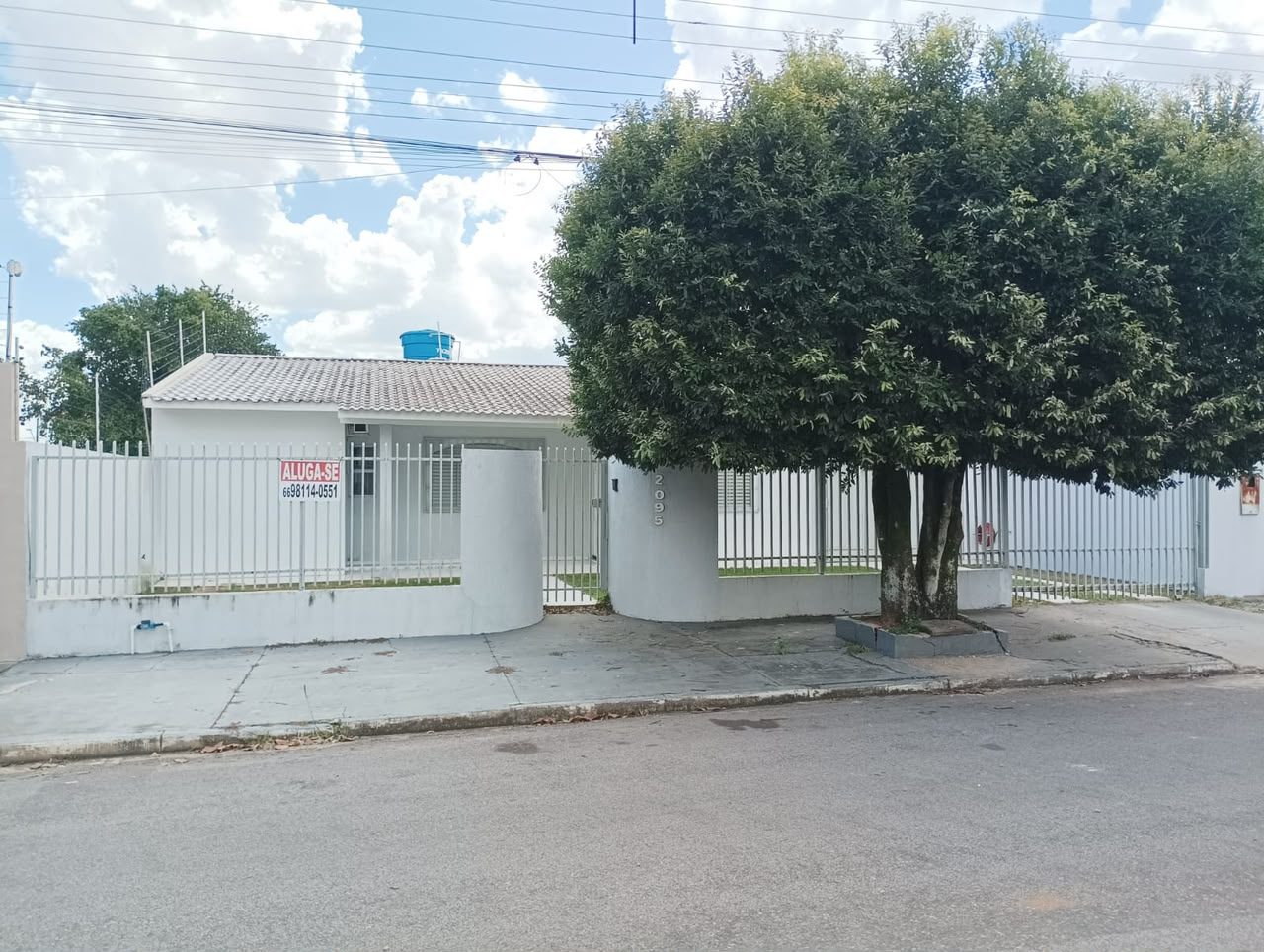 Casa 4 quartos com suíte, área gourmet e canil — foto 3