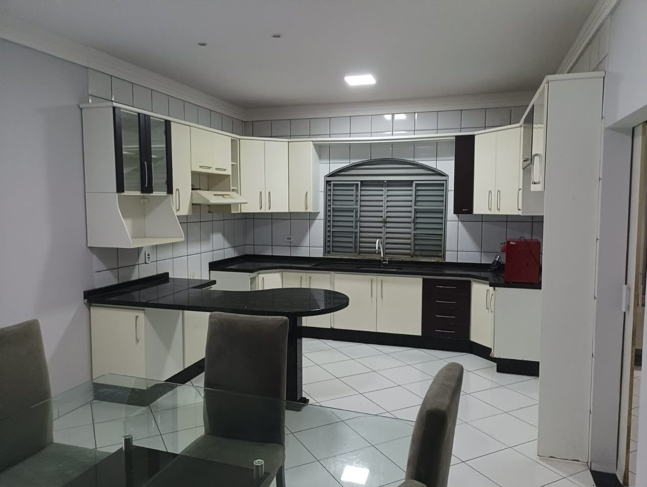 Casa 4 quartos com suíte, área gourmet e canil — foto 5