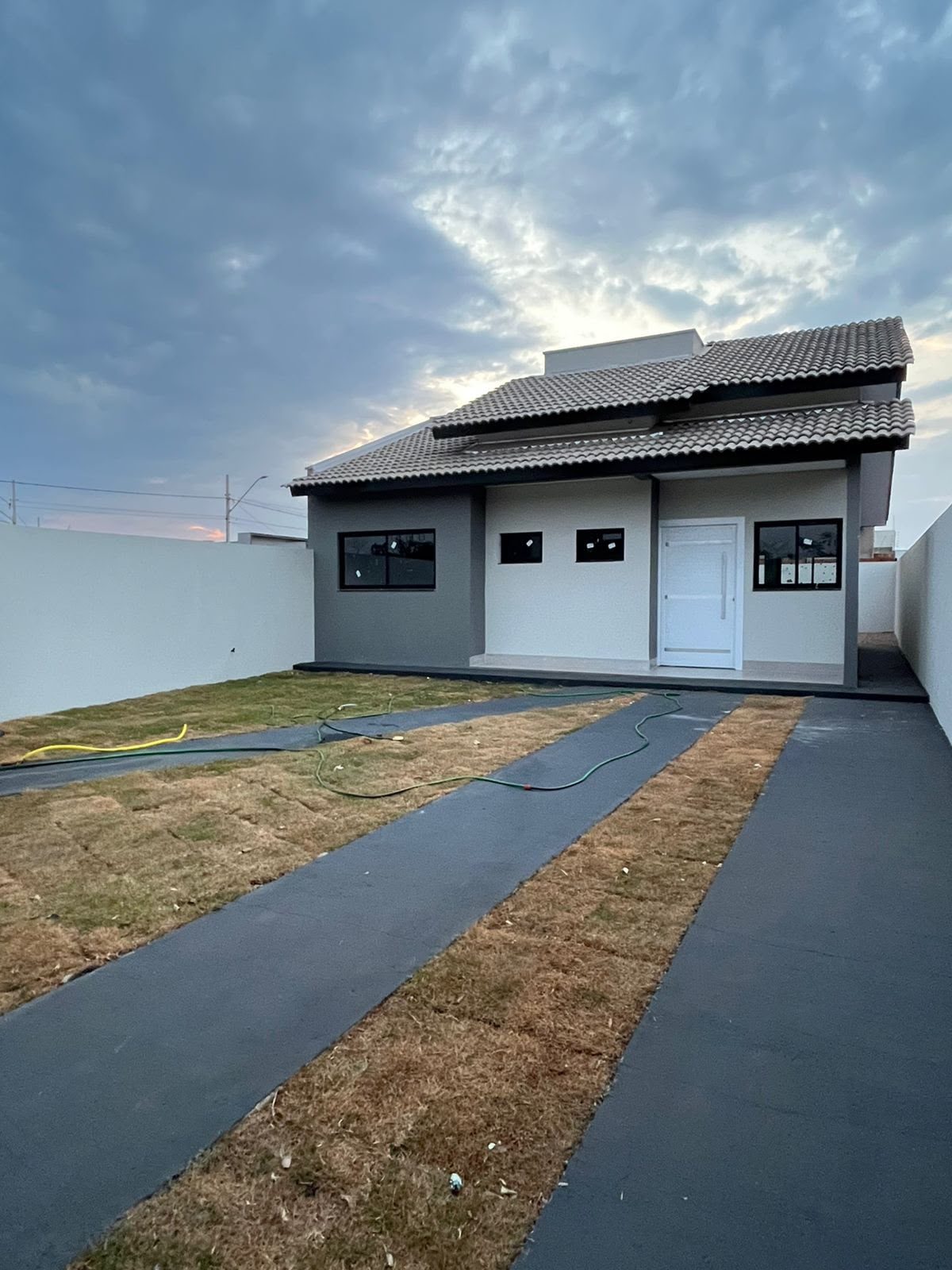 Casa 2 quartos com suíte, pronta entrega — foto 2
